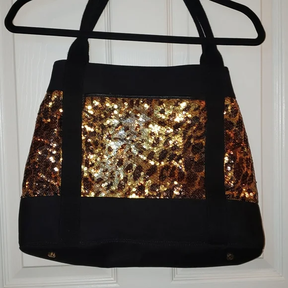 Eric Javits Sequin Leopard Bag - Picture 5 of 9